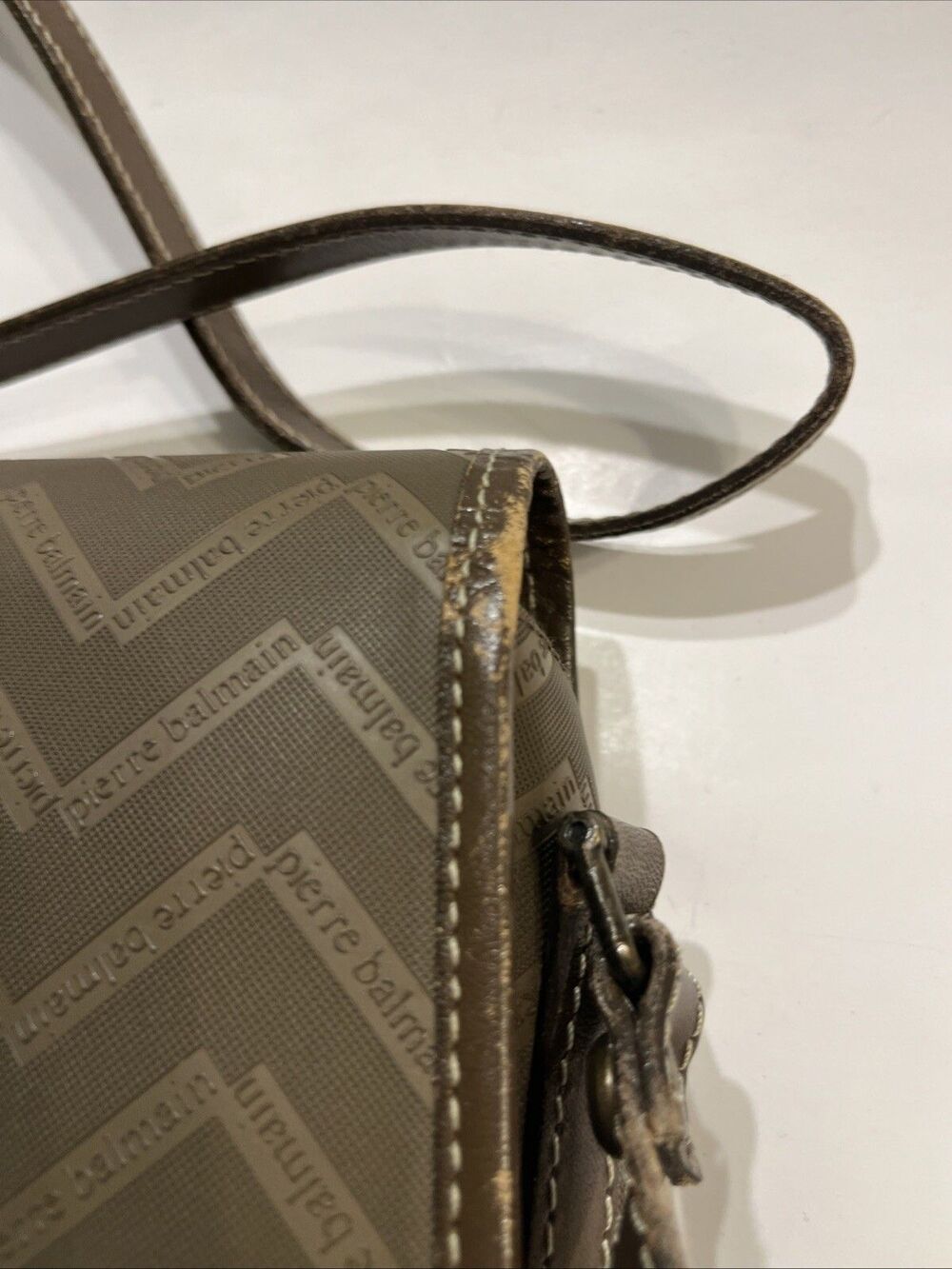 VGUC Vtg PIERRE BALMAIN Brown Monogram Zig Zag Crossbody Saddle Purse - Picture 10 of 14